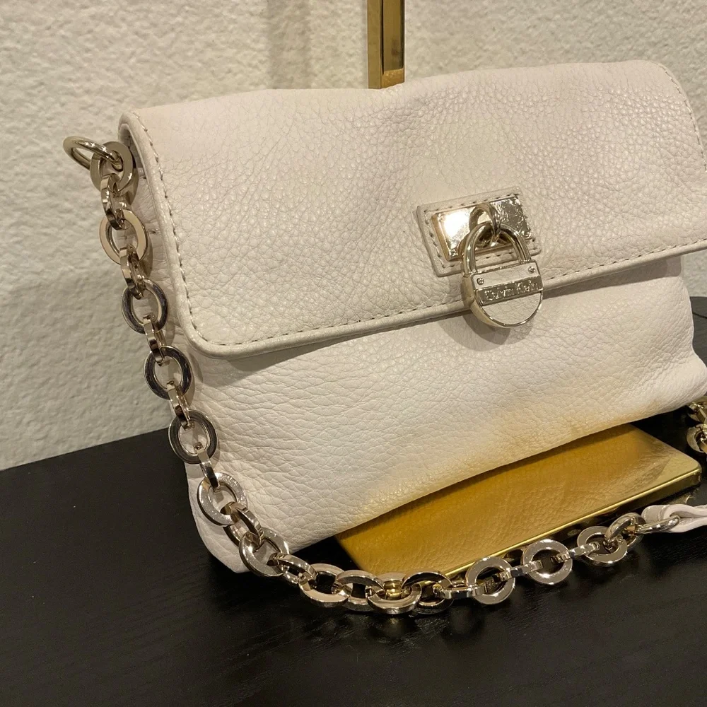 CAVIN KLEIN  Crossbody Bag Off White Leather Gold Chain Strap